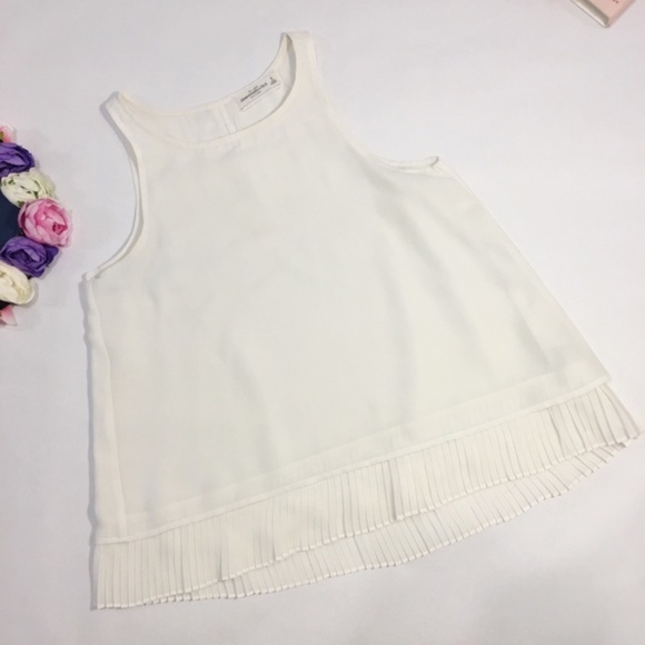 Abercrombie & Fitch Tops - Abercrombie & Fitch ivory white blouse top